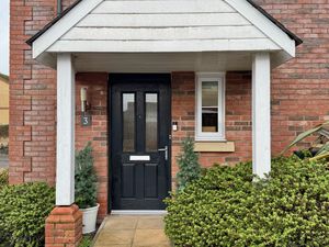 Photo 21- click for photo gallery